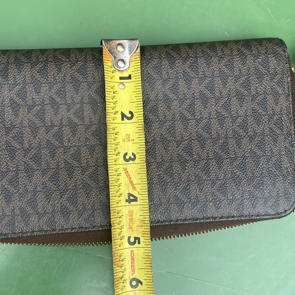 Michael Kors Jet Set‎ Travel Zip Around Continental Wallet Brown Logo 35H8GTVT1B